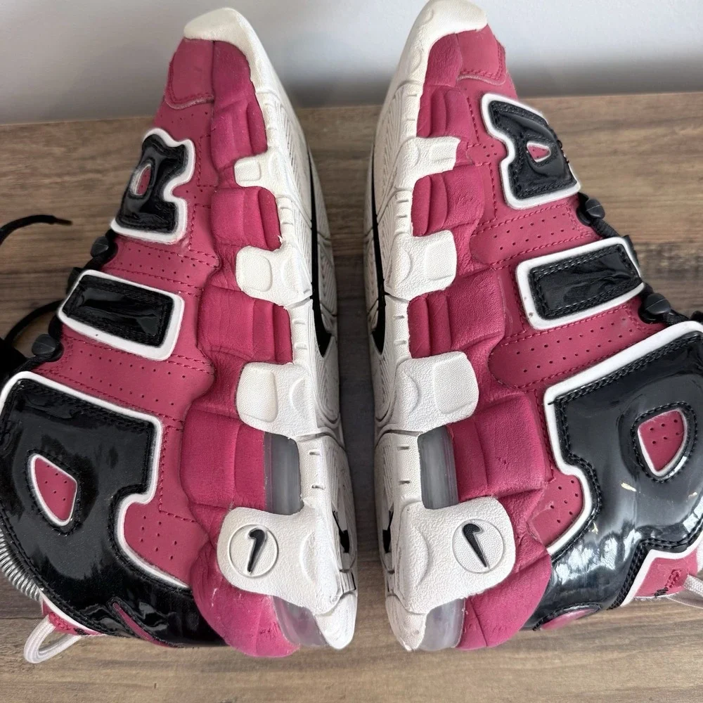 Nike Air More Uptempo GS Size 5.5Y Red Black White Basketball Shoes 415082-600